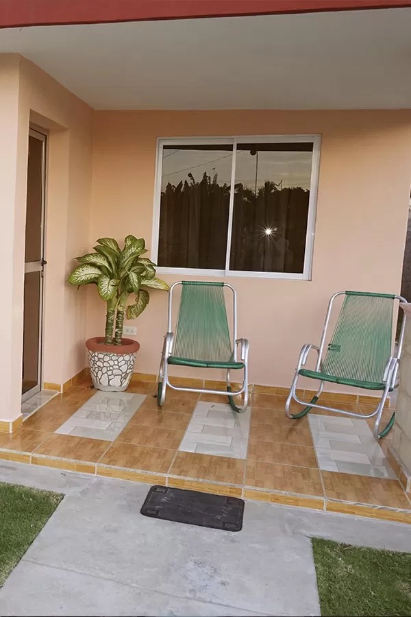 Cuba Beach House StayInLoreto