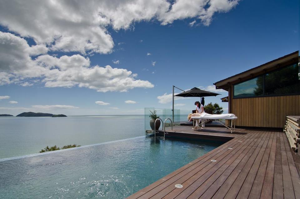 Split Apple Retreat New Zealand for EcoFriendly Luxury Abel Tasman