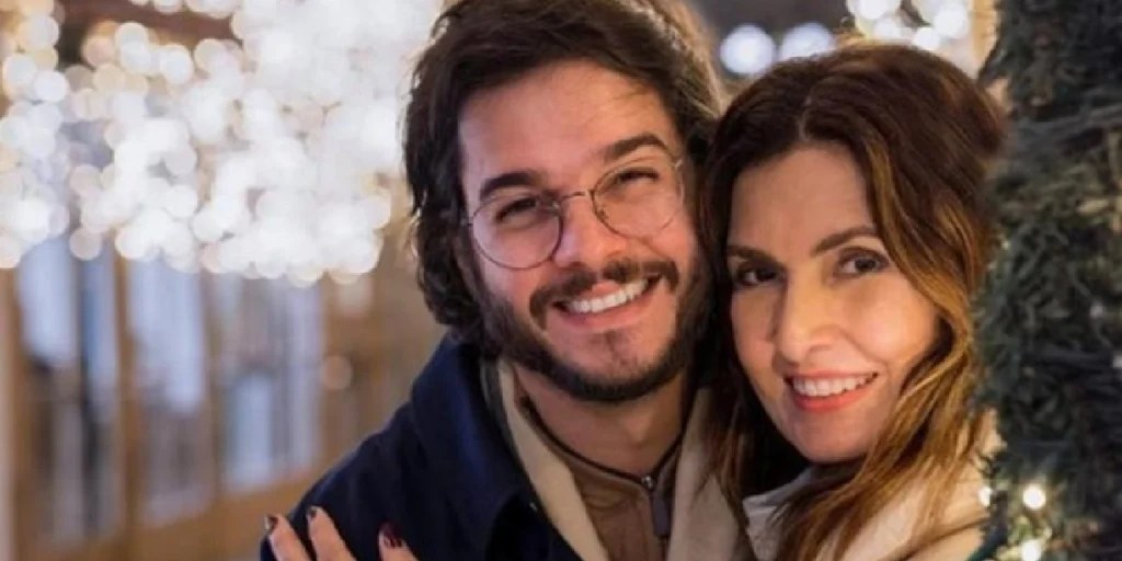 "Eu pude aproveitar", Fátima Bernardes expõe gravidez aos 58 anos