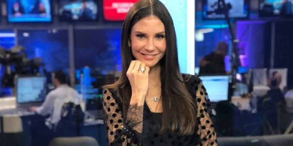 Amanda Klein, apresentadora da RedeTV!, pede demissão de programa