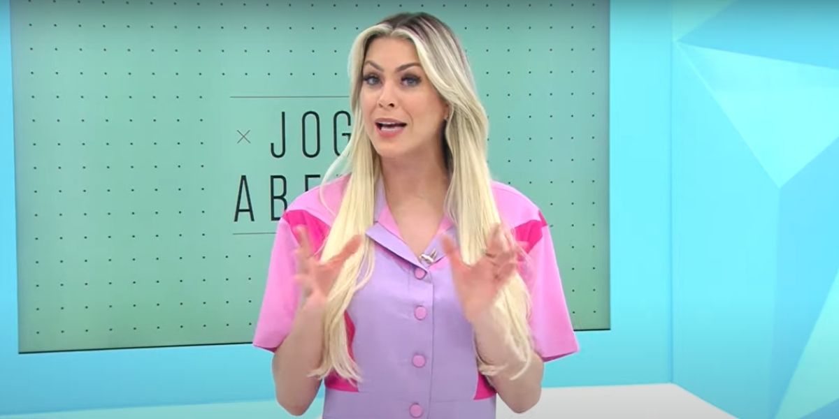 Band vive crise e Renata Fan recebe a pior notícia no Jogo Aberto