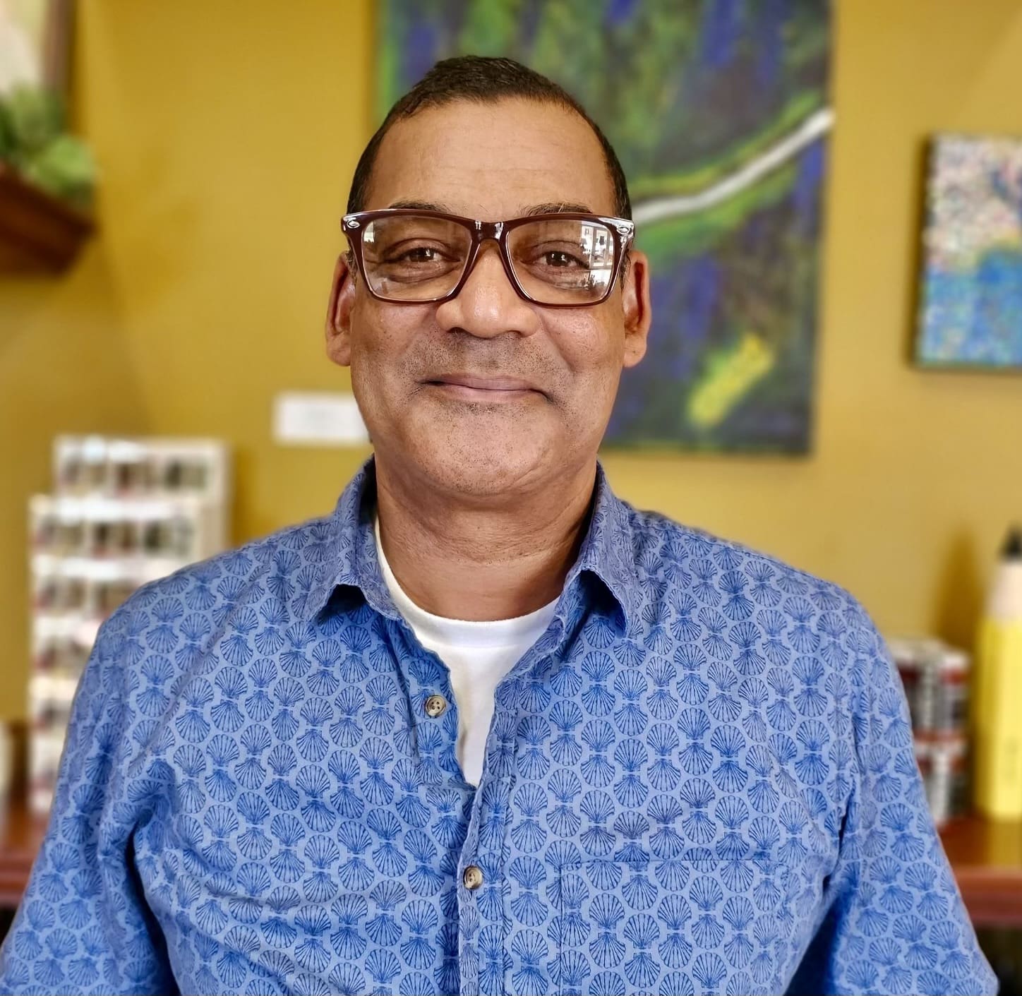 STT Contemporary Artist Exhibits at Cane Roots Art Gallery in