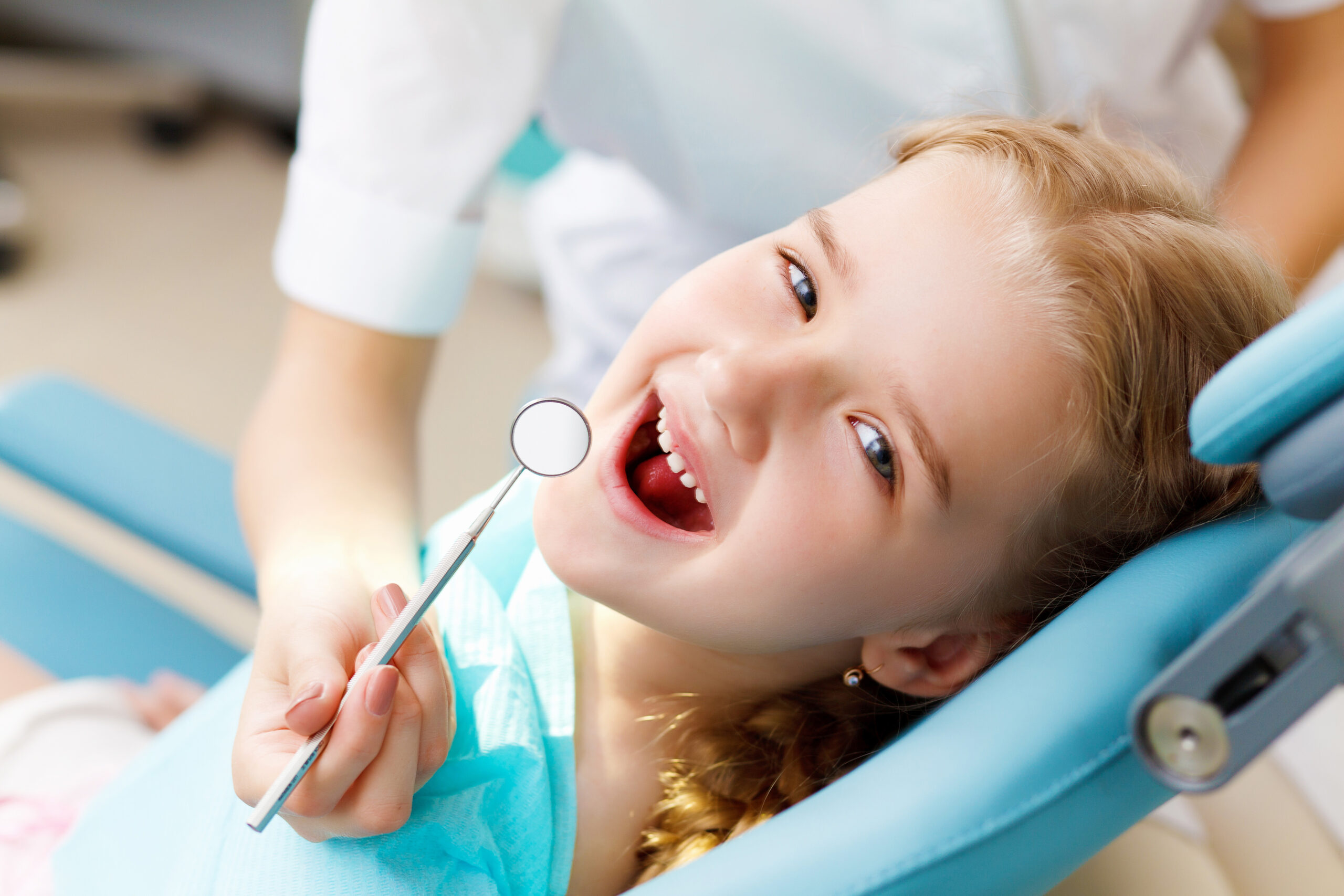 How Should I Prepare My Child for the First Dental Visit?