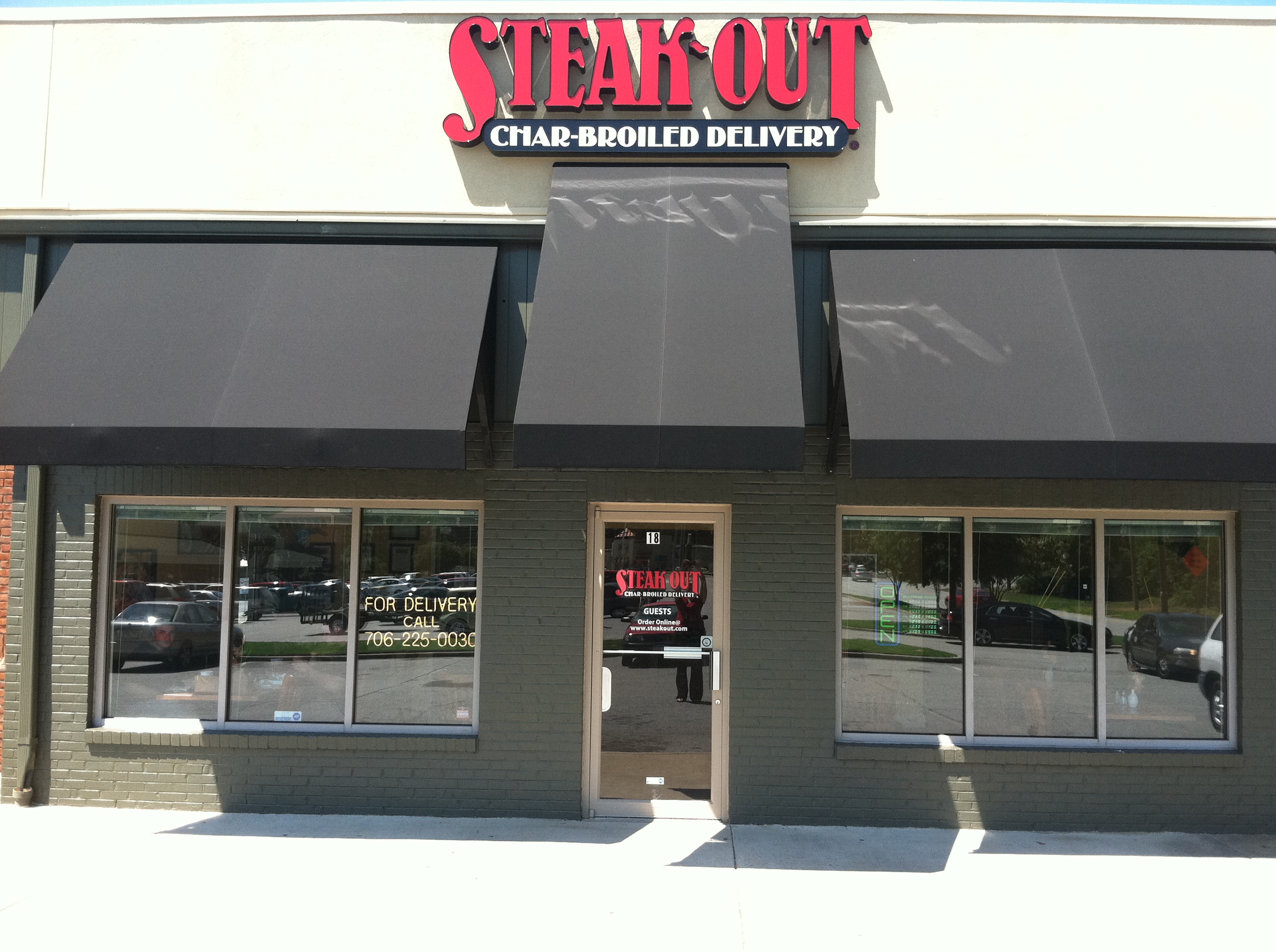 Columbus, GA store front Steak Out