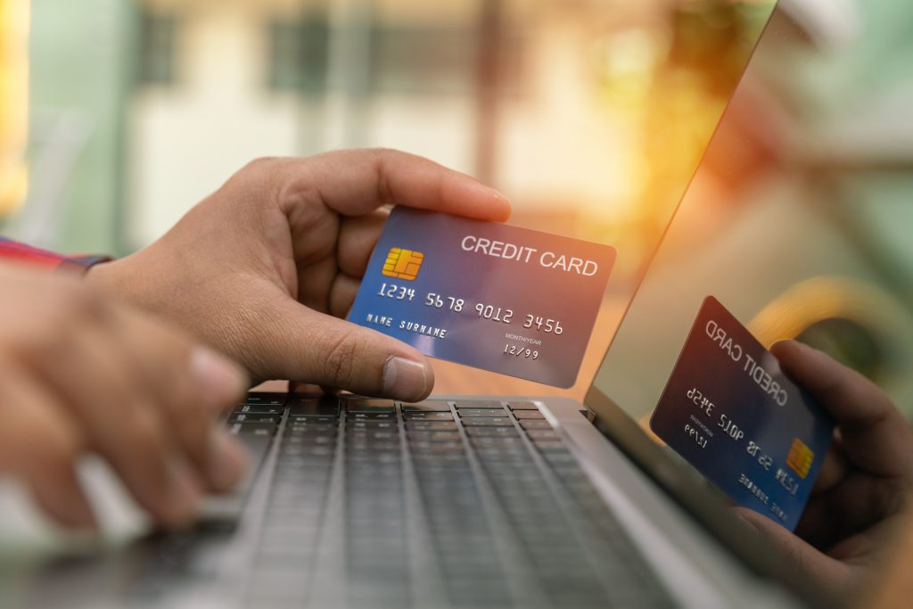 6 best credit cards for food delivery Stealth Capitalist