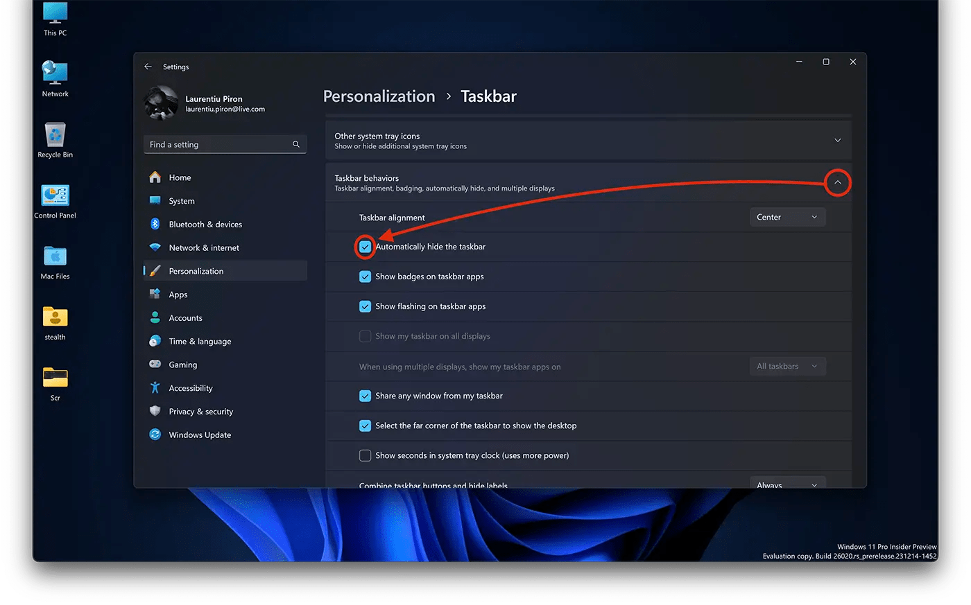 How to Hide the Taskbar in Windows 11 (Auto Hide)