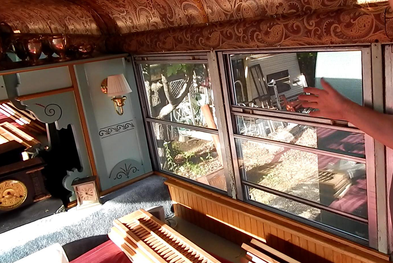 Bus Windows that Open From the Bottom