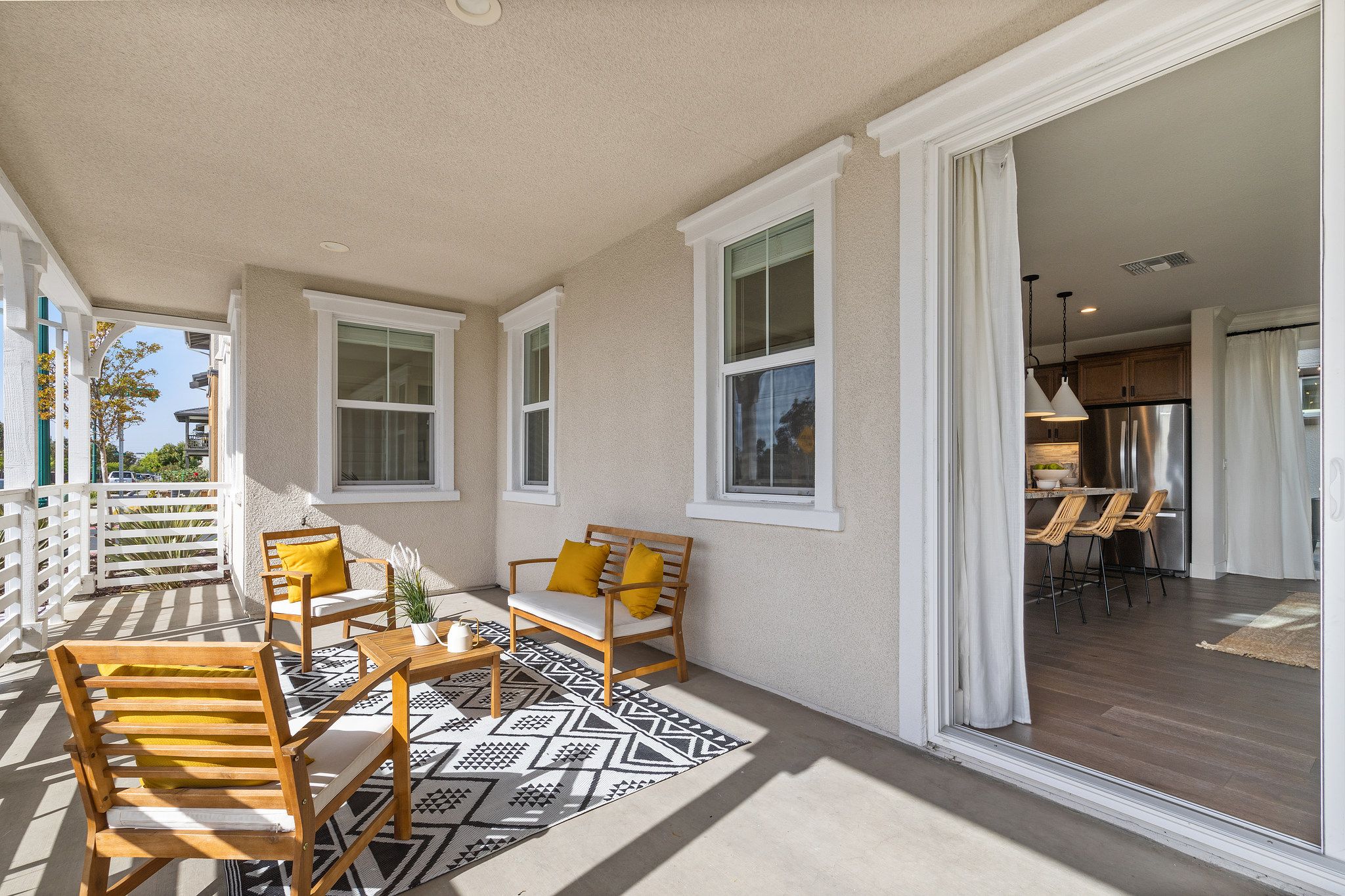 2738 Bette Stea Realty Group