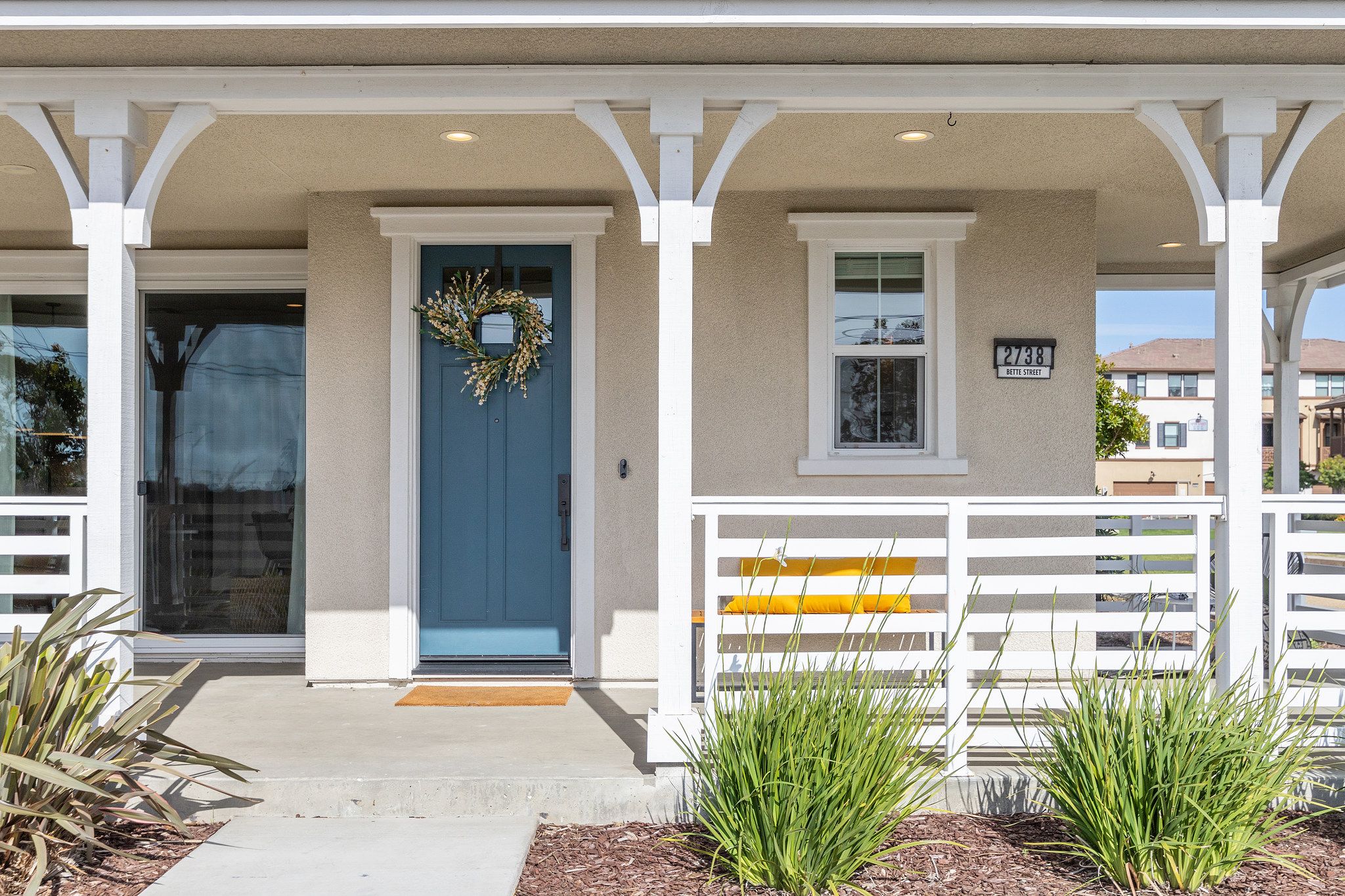 2738 Bette Stea Realty Group