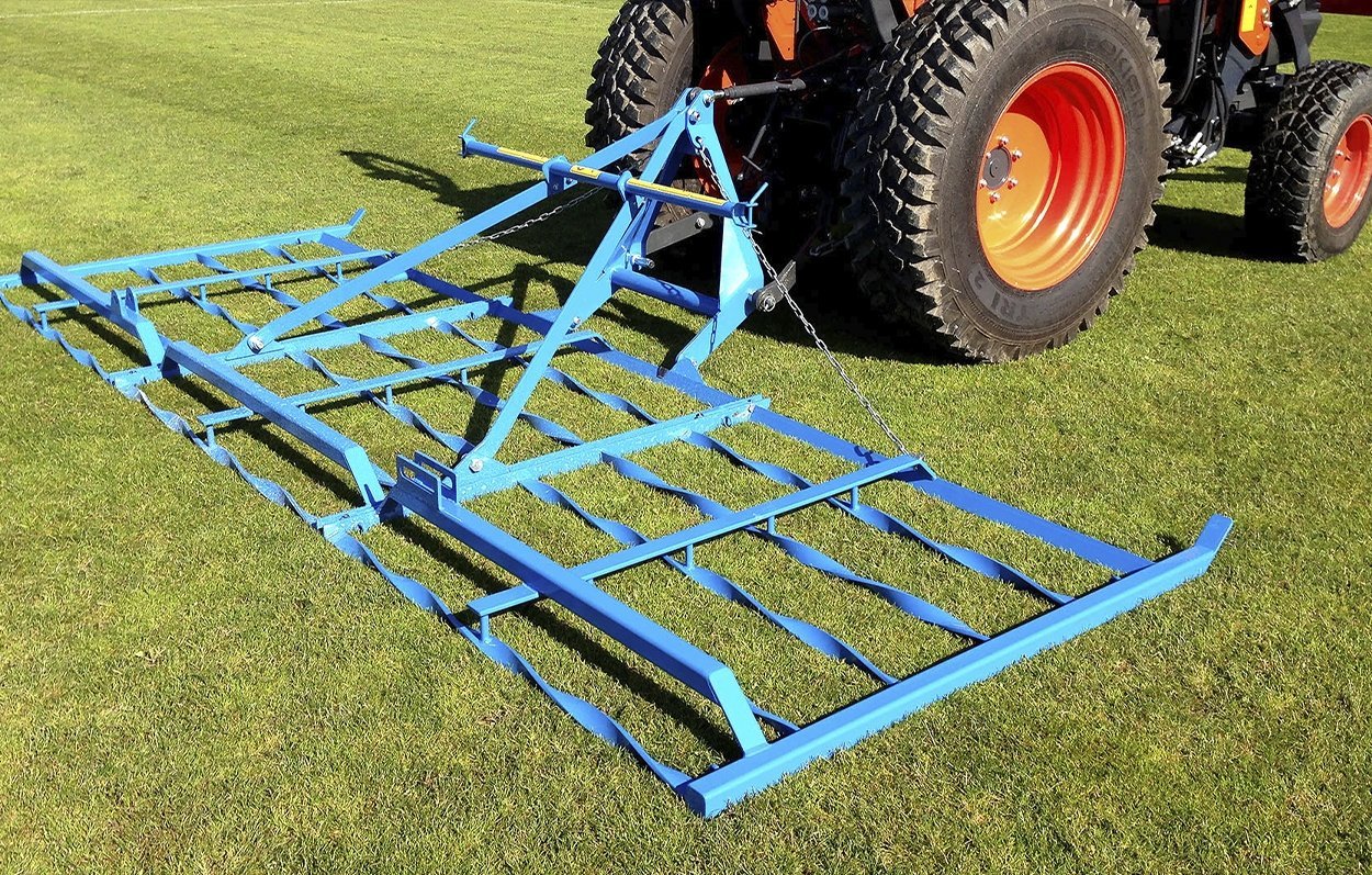 GKB Natural Specialized Turf Equipment Golf Course and Sports Turf