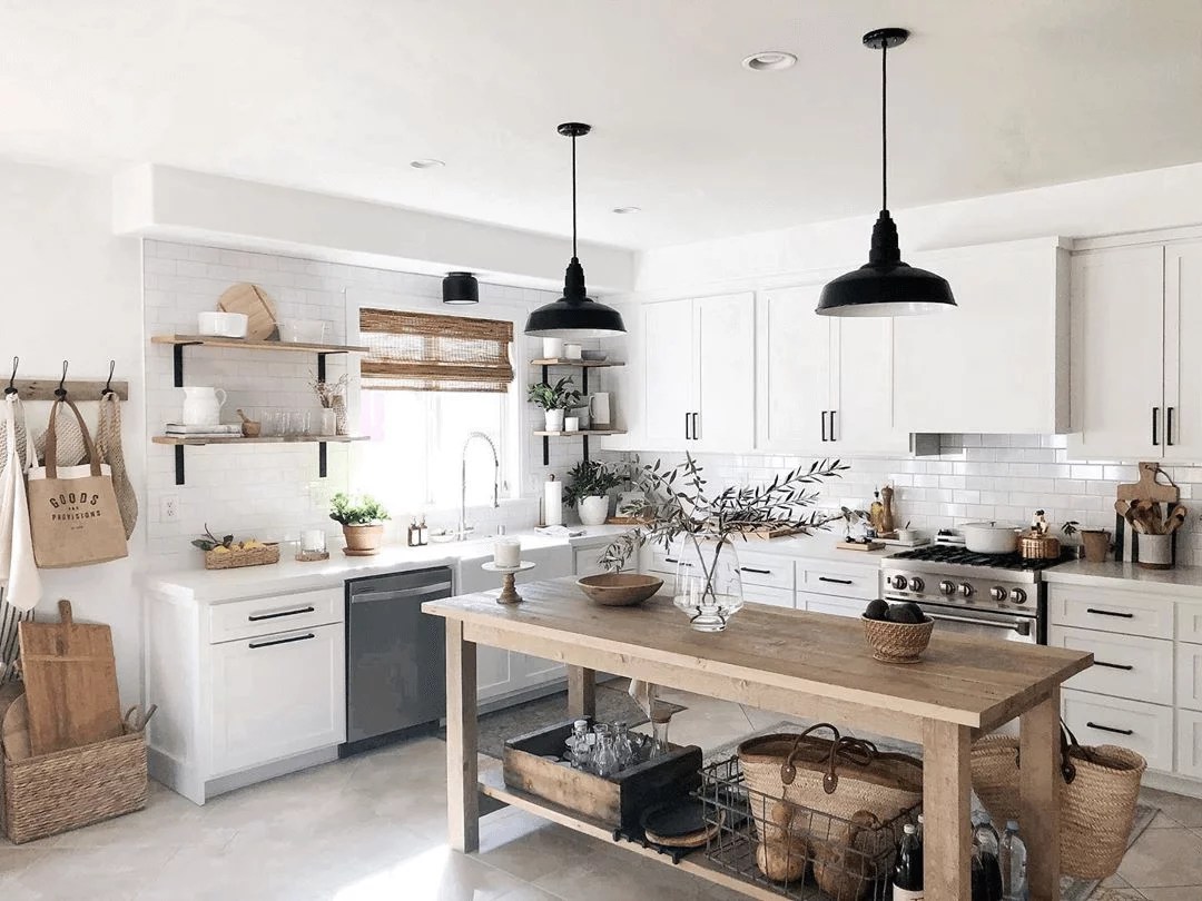 Hot Farmhouse Design Trends We Expect for 2022 Steel Lighting Co