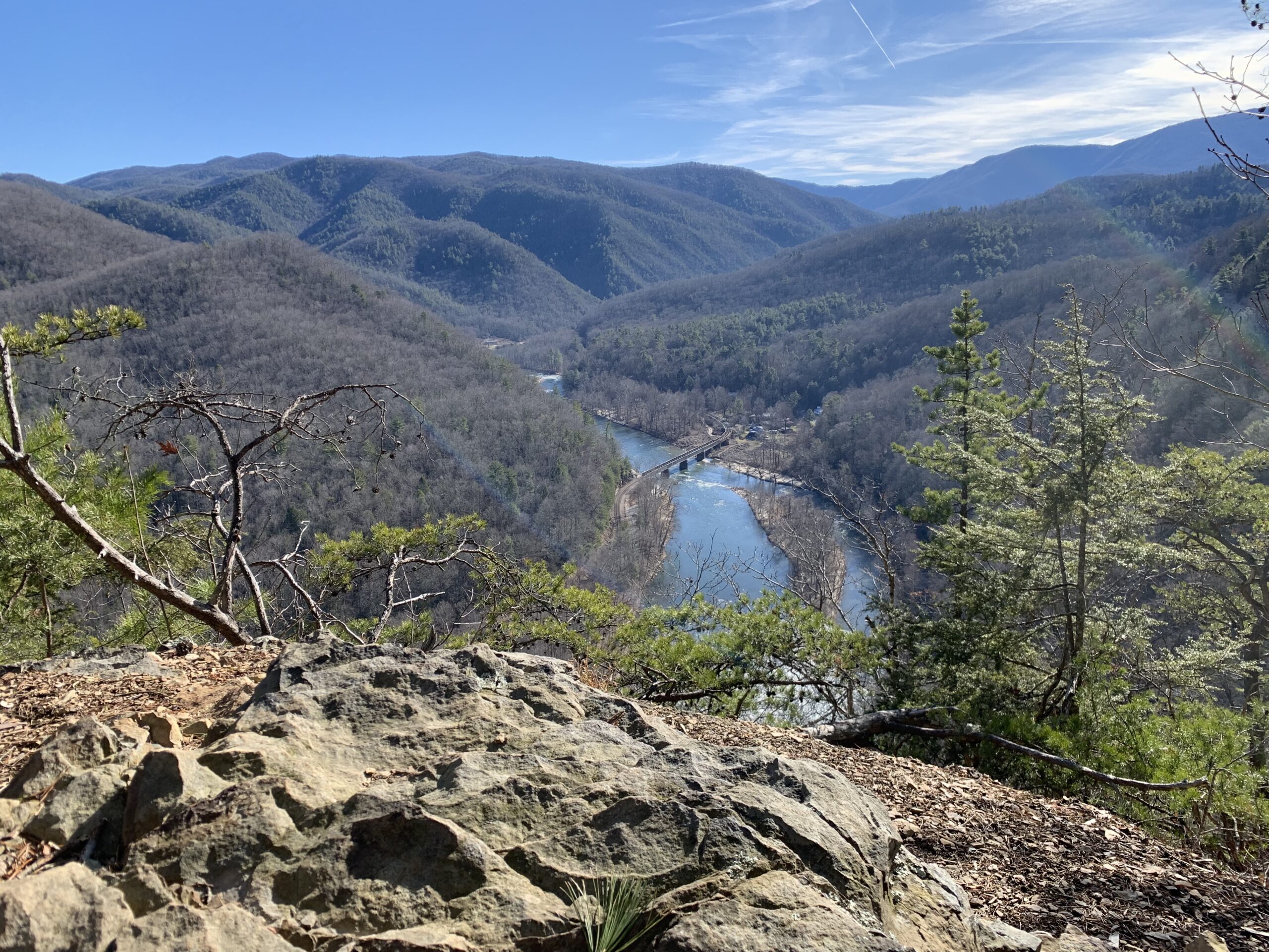 Nolichucky Ridge Cliff (Cliff Ridge) Hike Steffan 'Splorin