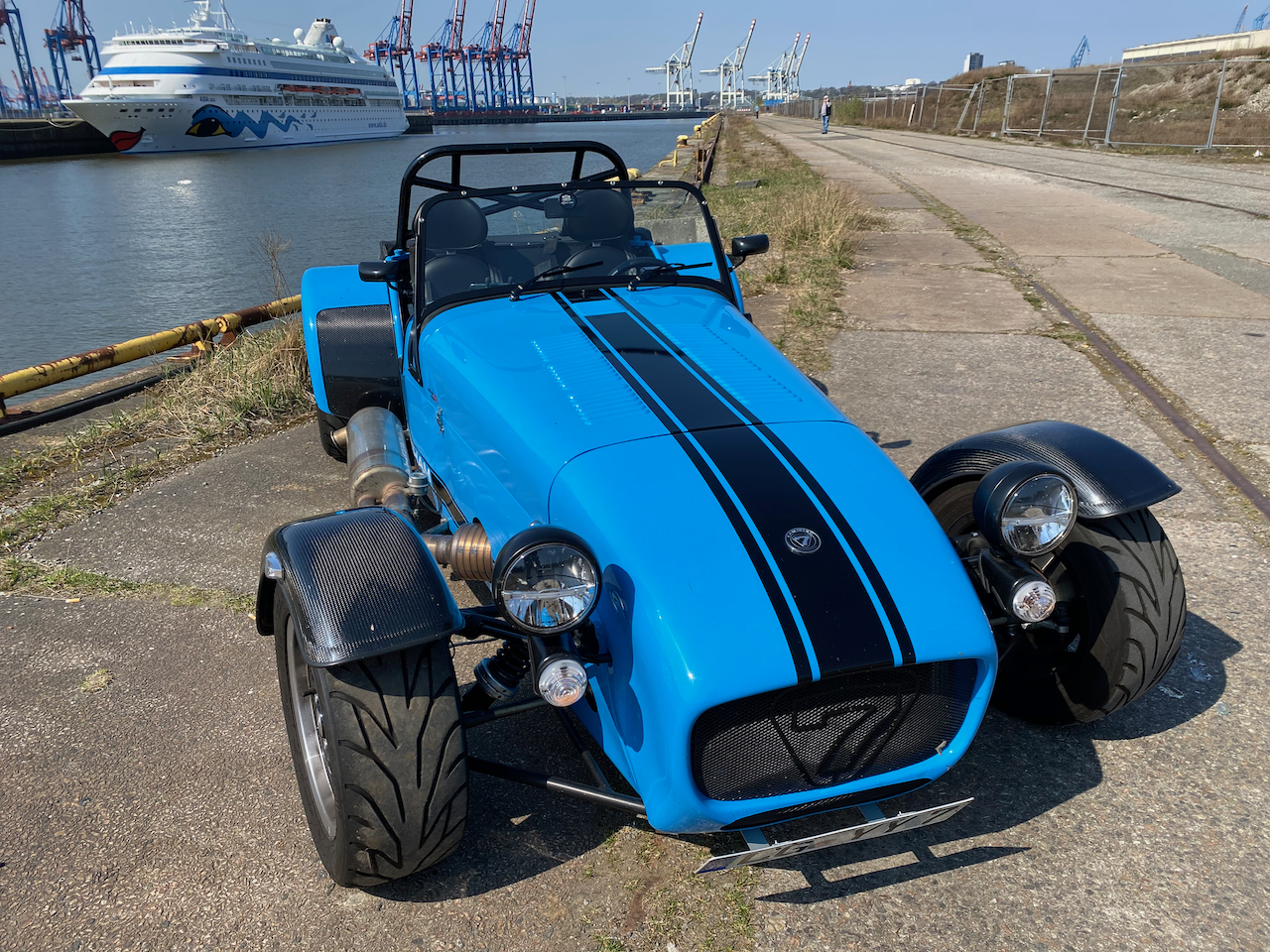 Caterham 485S (S3) zu verkaufen, ebenso passender Brian James Trailer SevenIG Forum