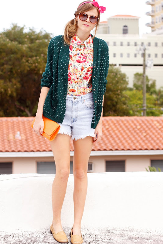 my friends all drive porsches, i must make amends.