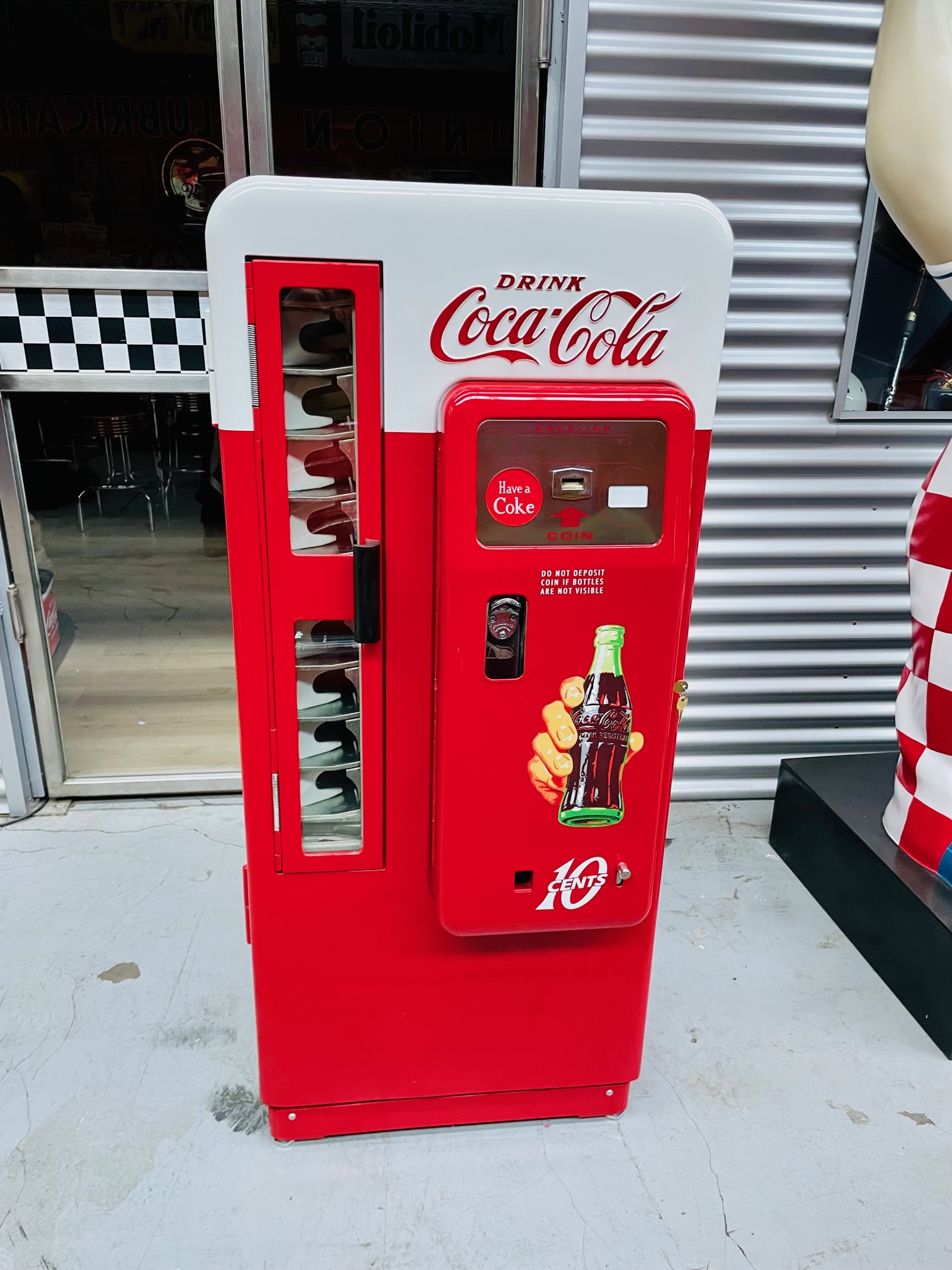 Distributeur CocaCola Cavalier 72 Américain de 1958 restaurée