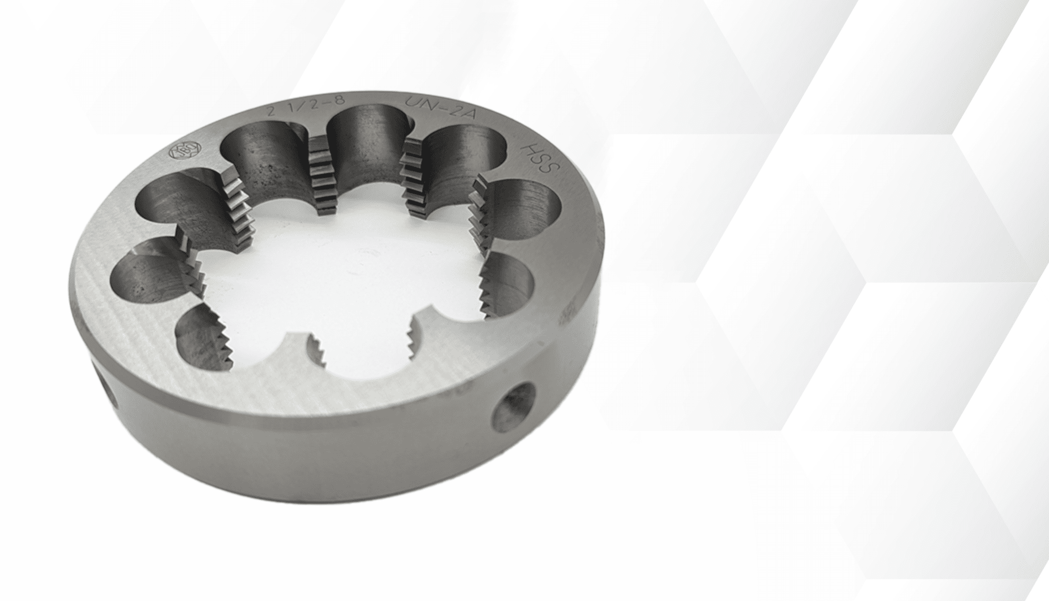 Benefits of Using Threading Dies over Single Point Threading