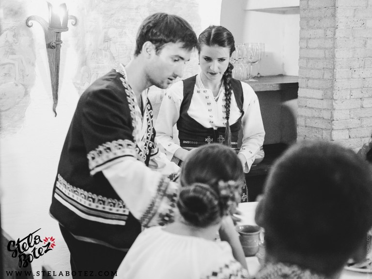 Stela Botez Buna seara oameni buni (official video/foto/versuri