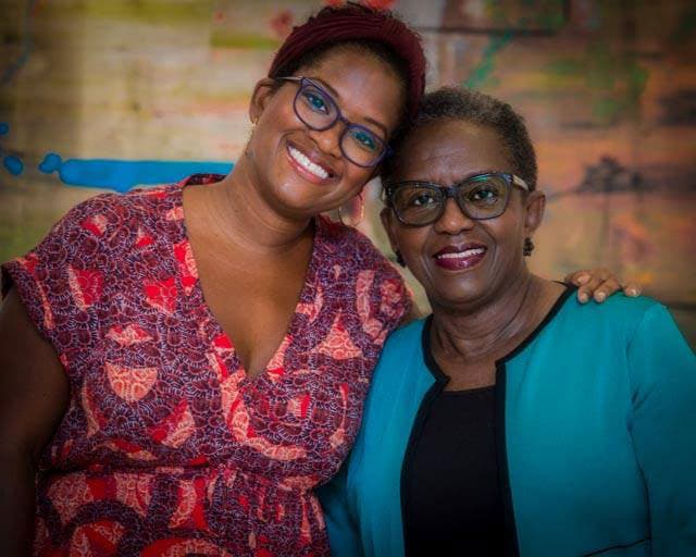 About Stella Jones Art Gallery