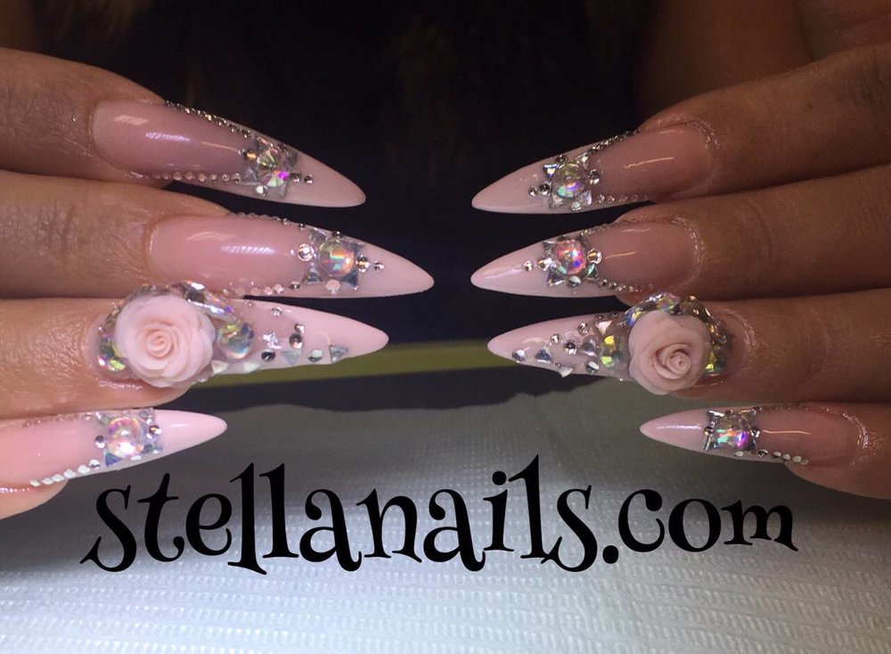 Stella Nails Gallery