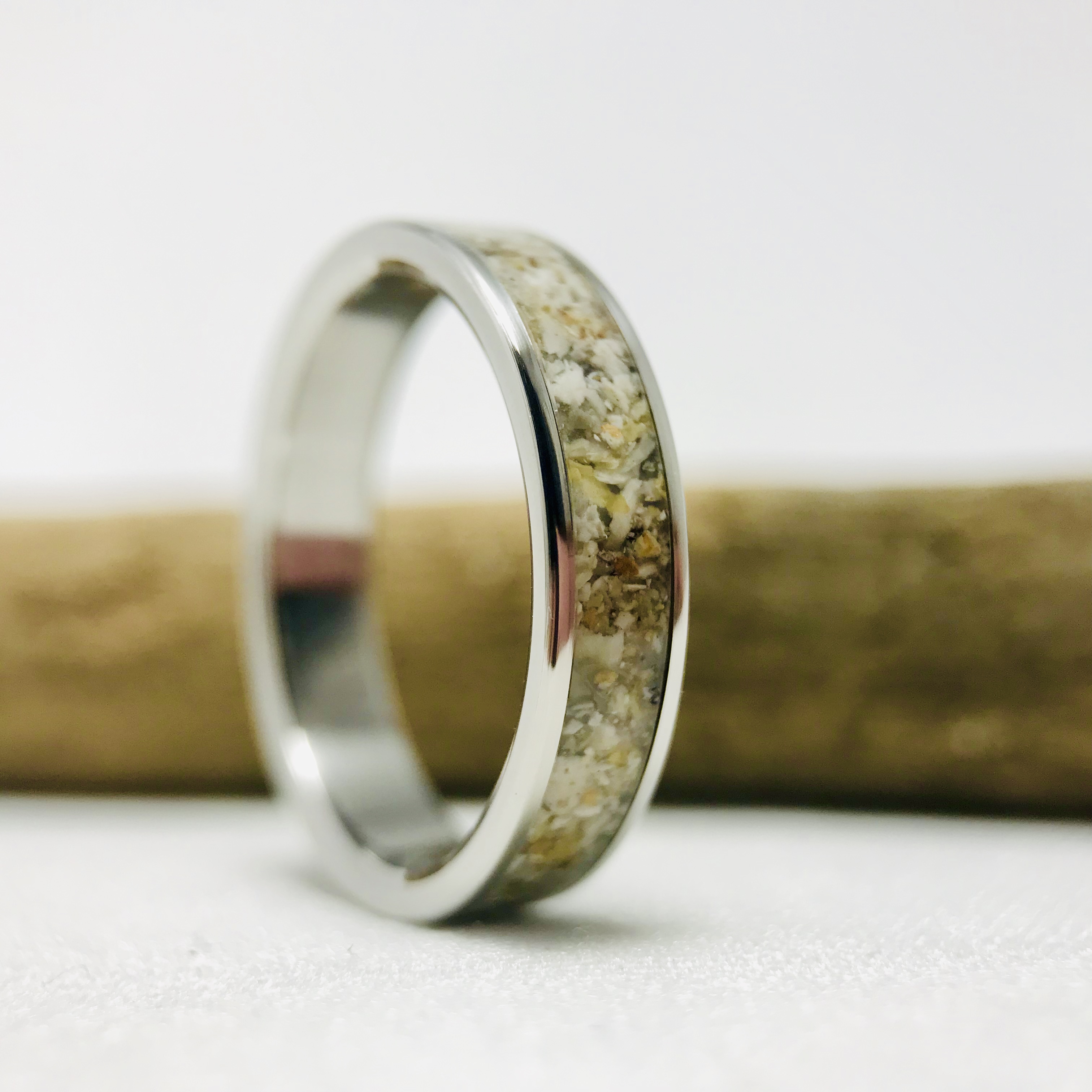 Cremation Ring with Clear Inlay Stellwagen Designs