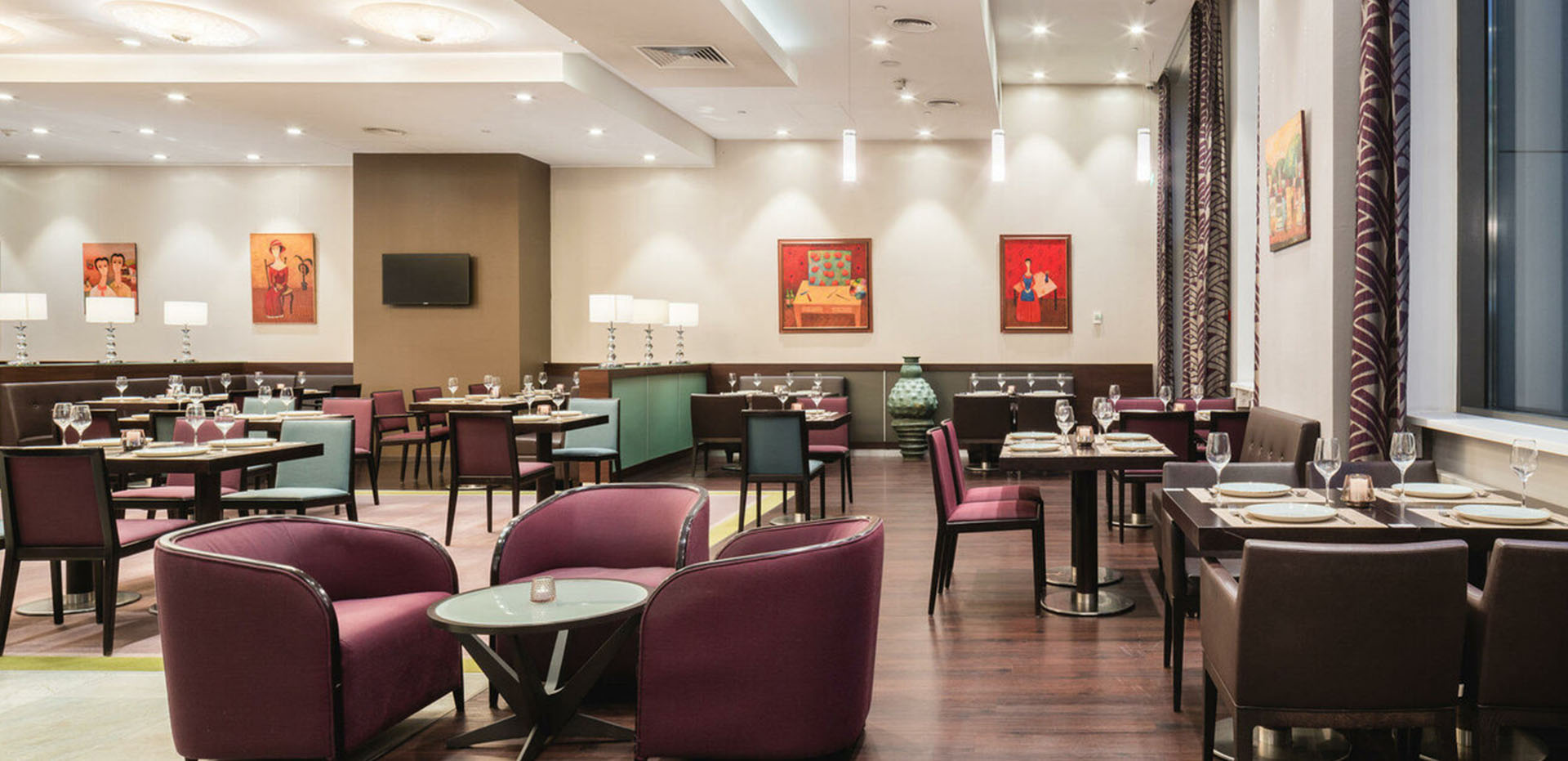 Holiday Inn Kiev Top Step Travel