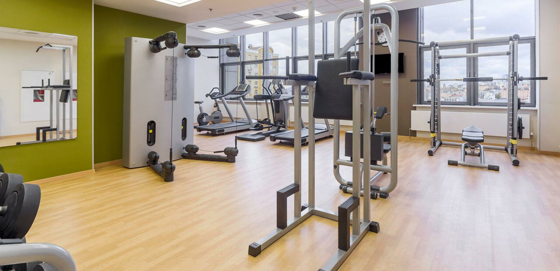 Holiday Inn Kiev Top Step Travel