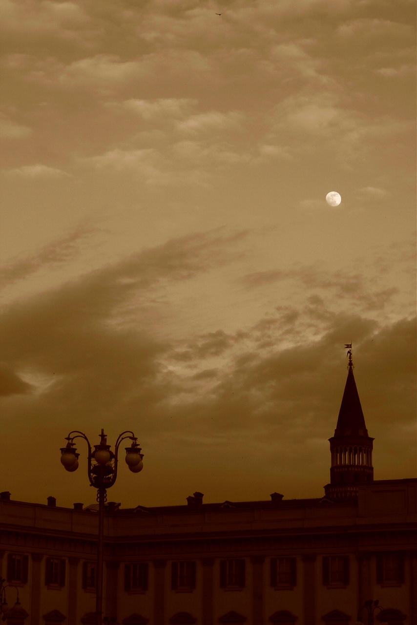 United States? Spanien? Japan? Und ich dachte Milano… STEPHANDAVID