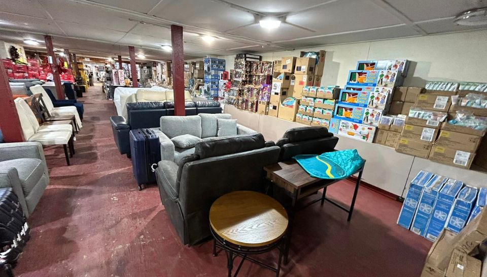 Buffalo Wholesale Step Out Buffalo