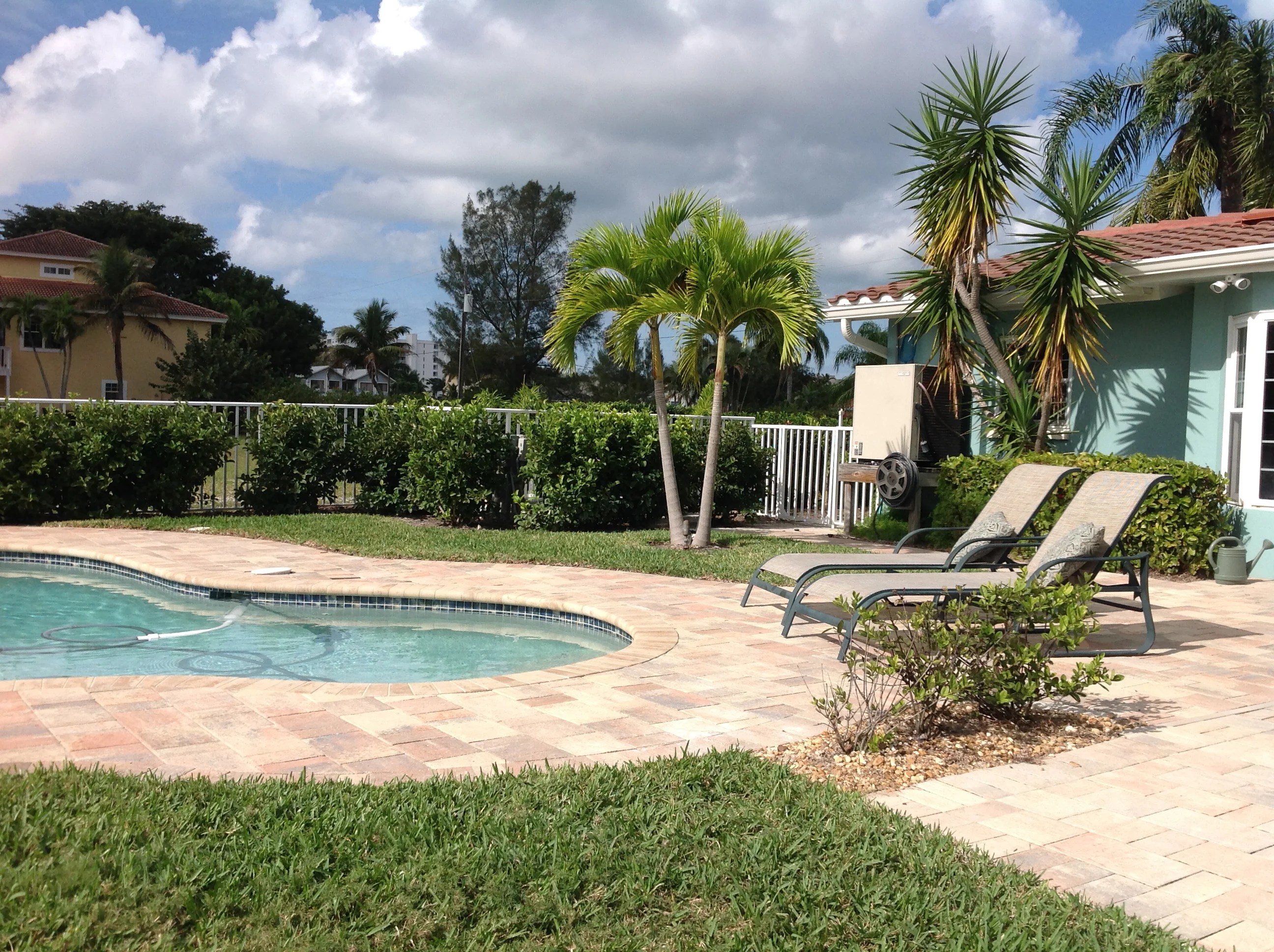 Vacation Rental Home, Vanderbilt Beach FL, Pet Friendly, Canal Home