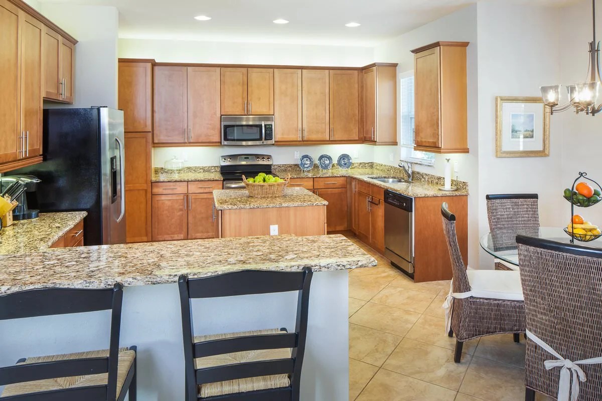 JUST SOLD! 6733 Marbella Lane, Naples FL Marbella Lakes