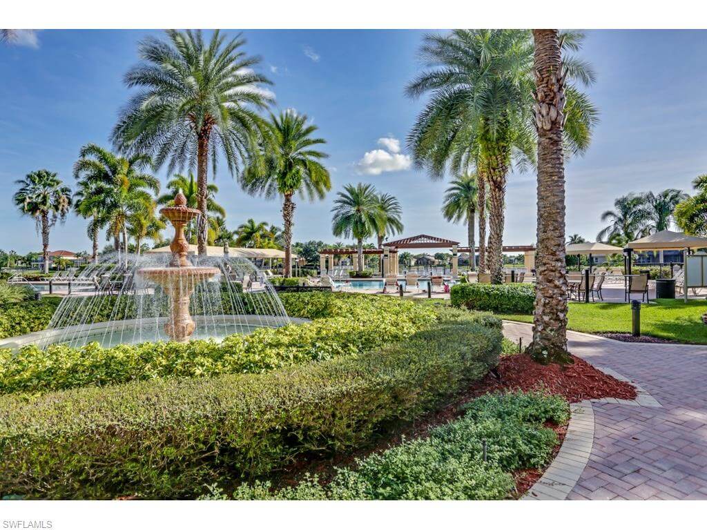 SATURNIA LAKES Bring The Family Naples, FL Steps to the Beach