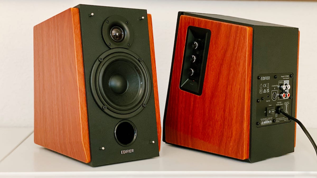 Edifier R1700BT review: active speakers at a very competitive price