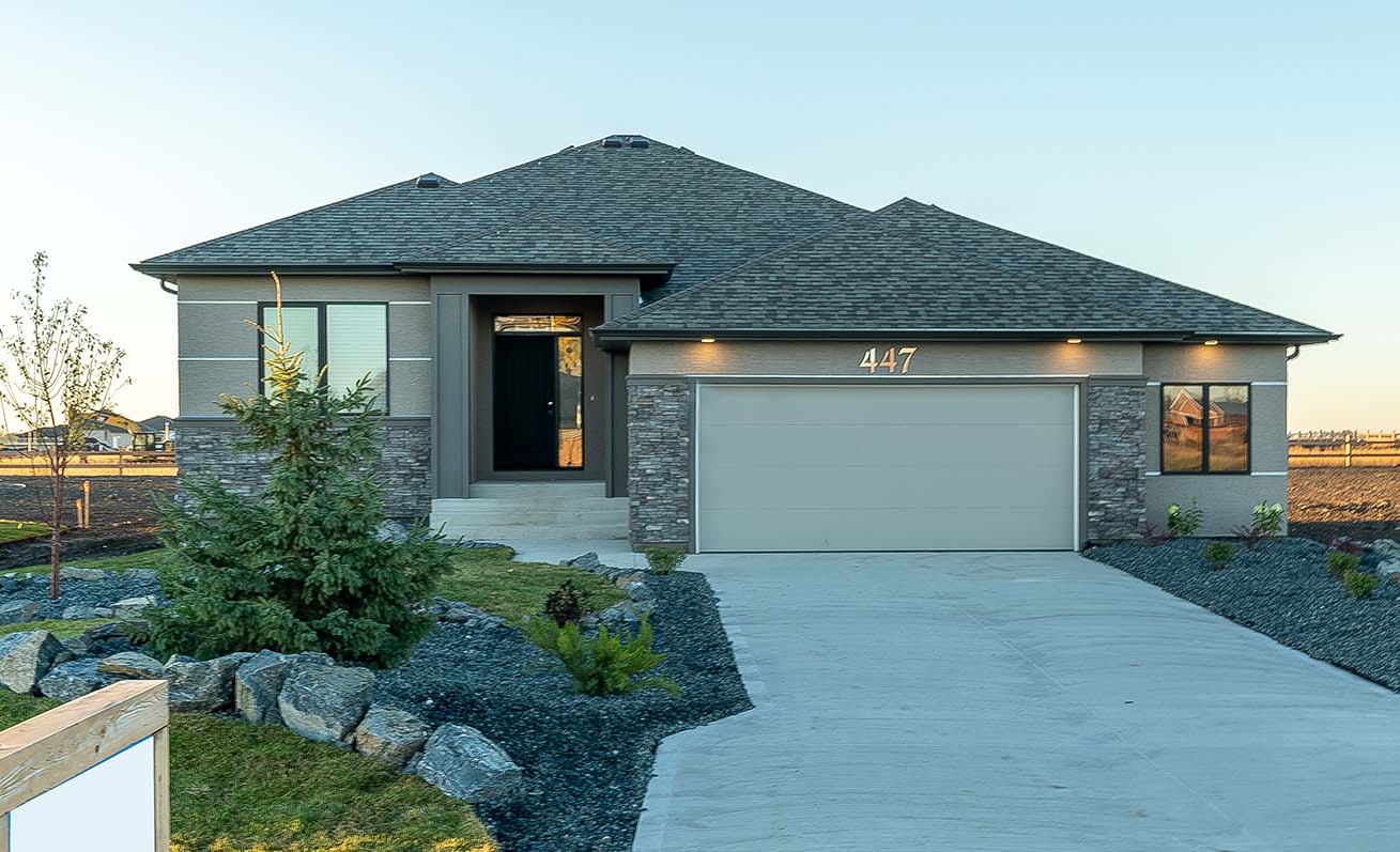 Grand Pointe Meadows Country Inspired Living with Large Lots