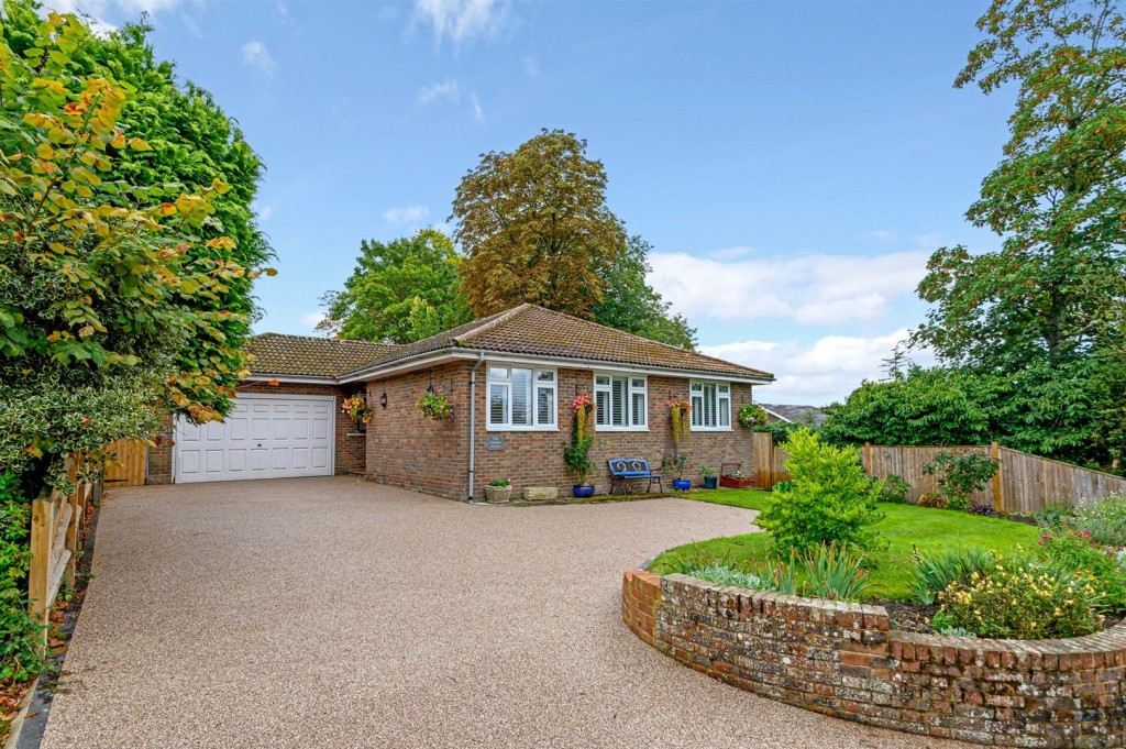 Upper Station Road, Henfield, 3 bedroom, Bungalow Detached
