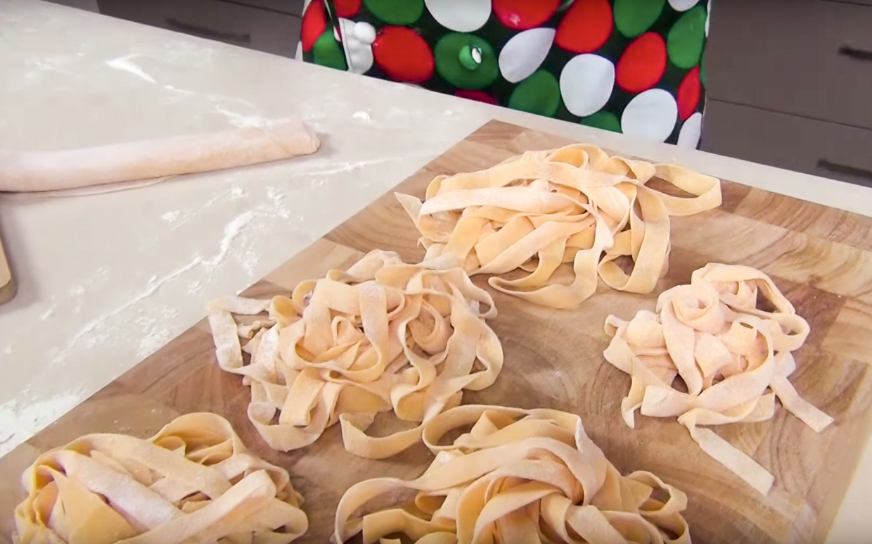 How to Make Pasta No Machine Needed Steve's Kitchen