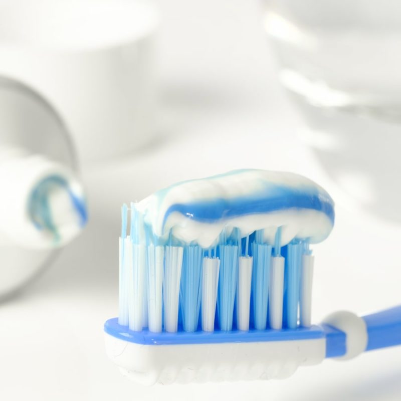 Fluoridefree stevia toothpaste