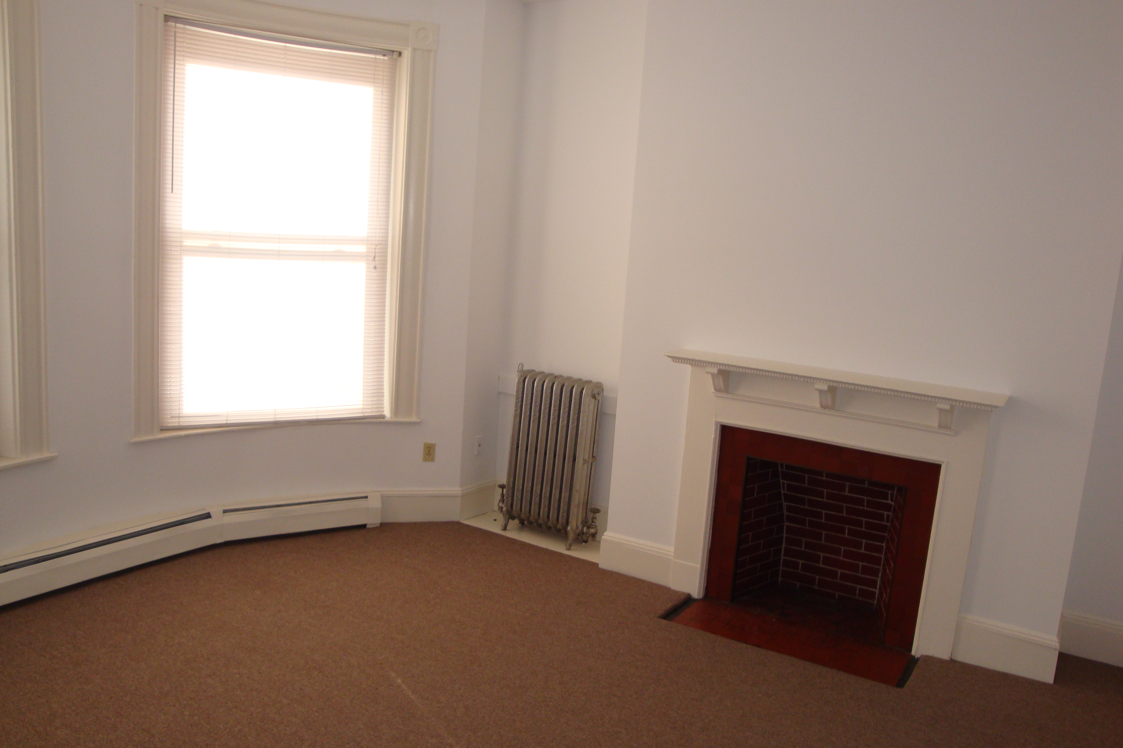 Stewart Property Management Elm Street ApartmentsManchester, NH