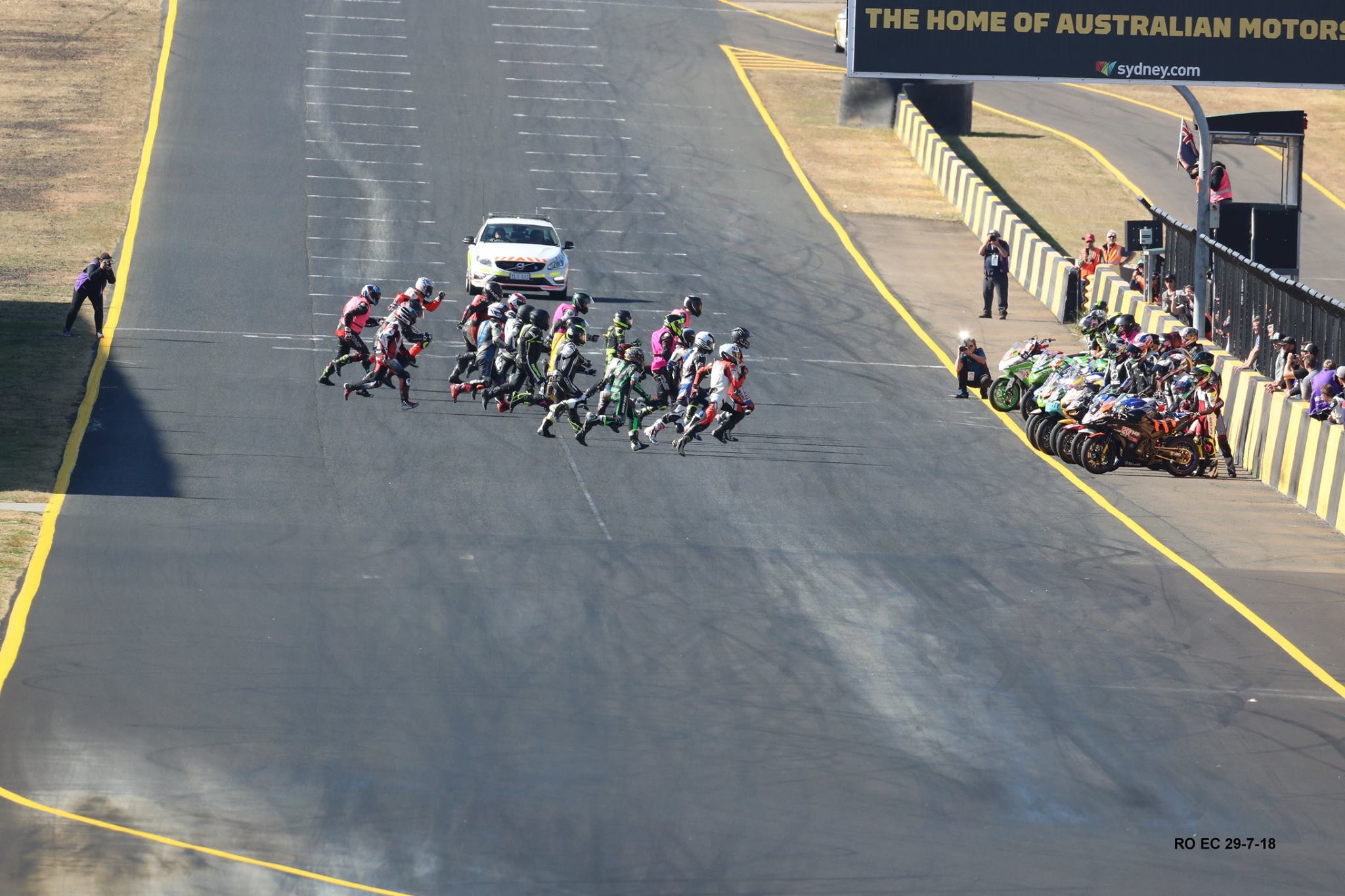 Ray Oxford's Sydney 5 Hour & Formula St 90 Minutes St.