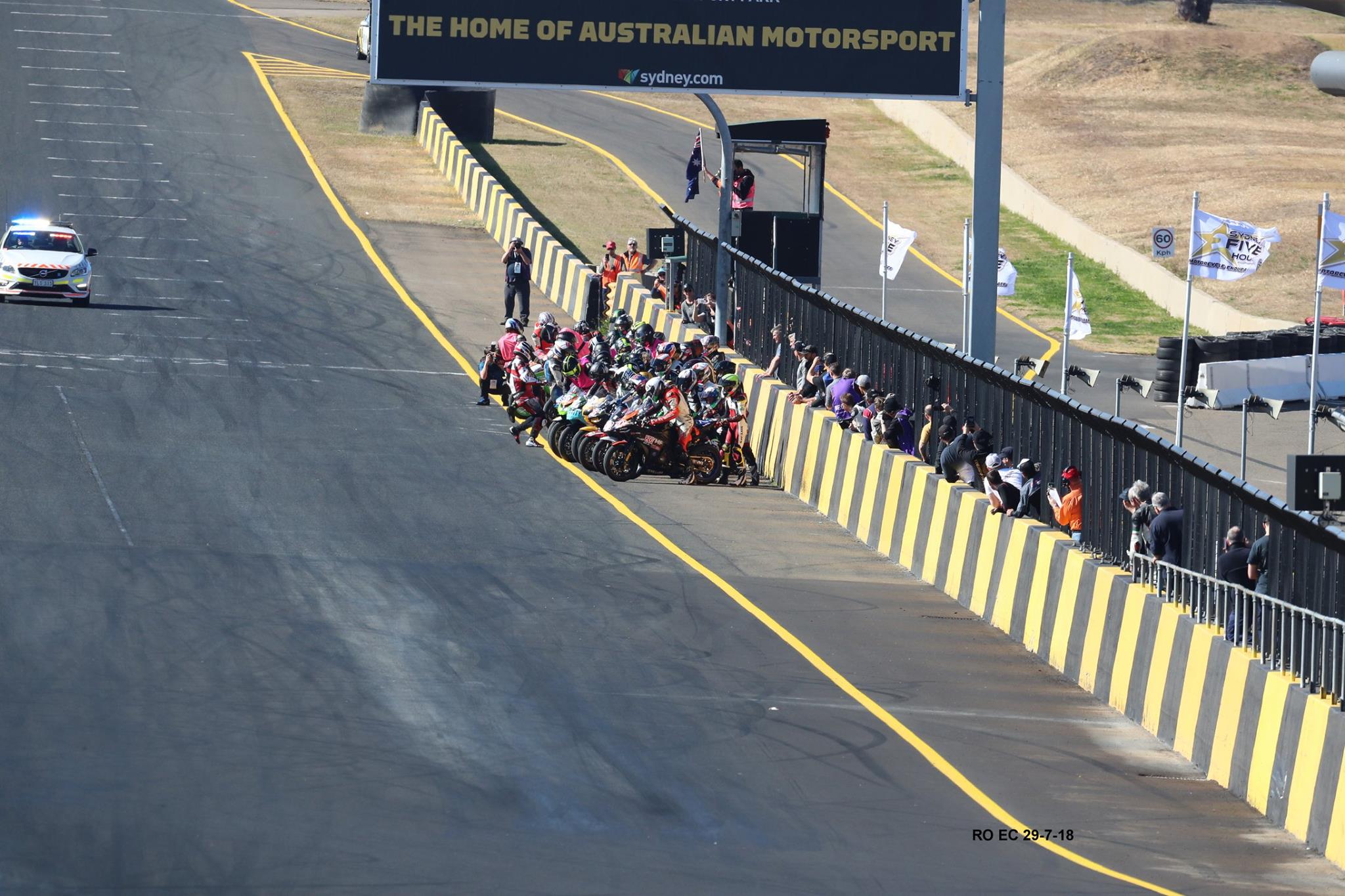 Ray Oxford's Sydney 5 Hour & Formula St 90 Minutes St.