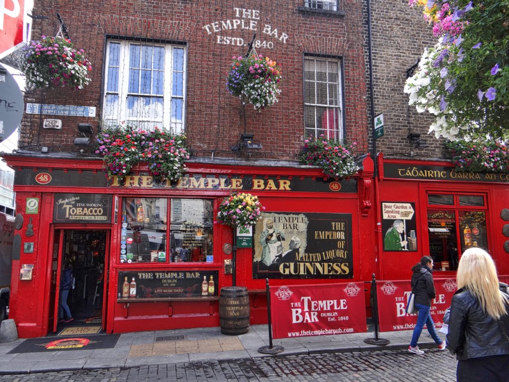 Luxury Ireland Castle vacations IRELAND GREAT ESCAPES