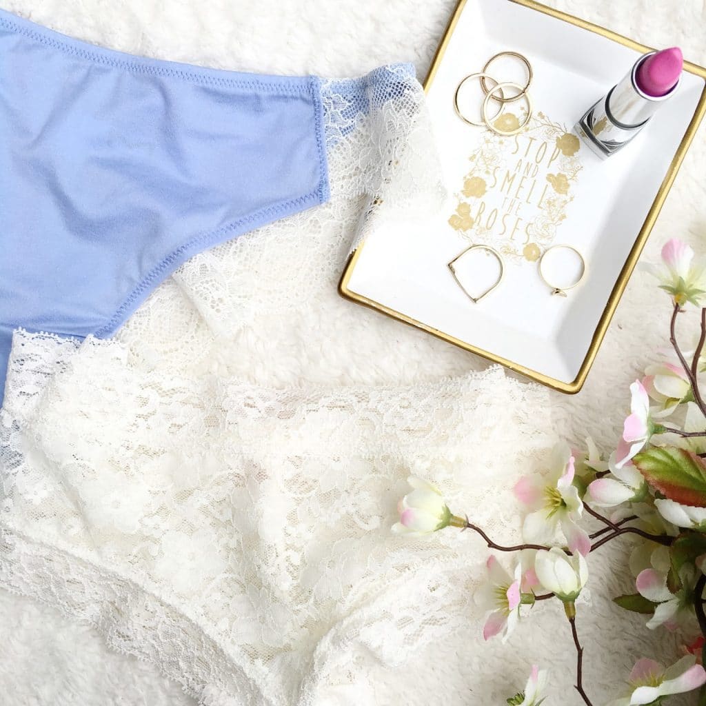 What to Wear Under There + {Kohl's Gift Card Giveaway!} Stilettos