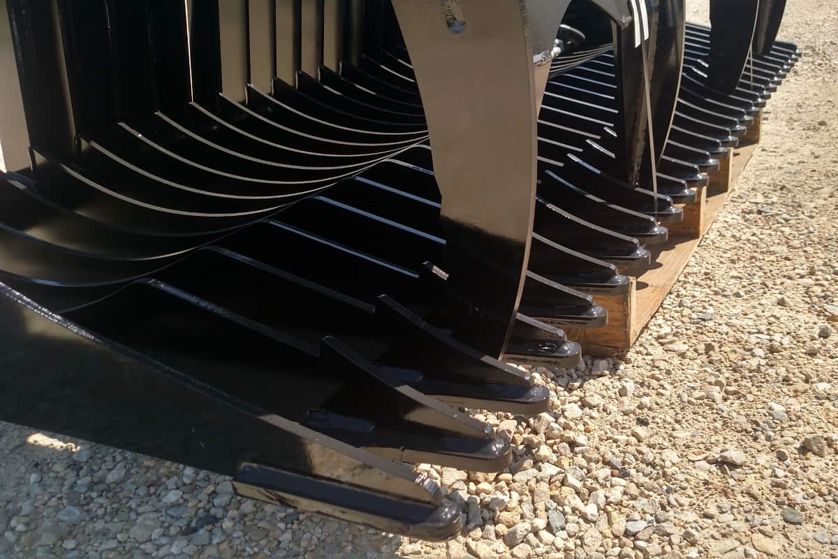 Skid Steer Rock Grapple RG Series Stinger Attachments