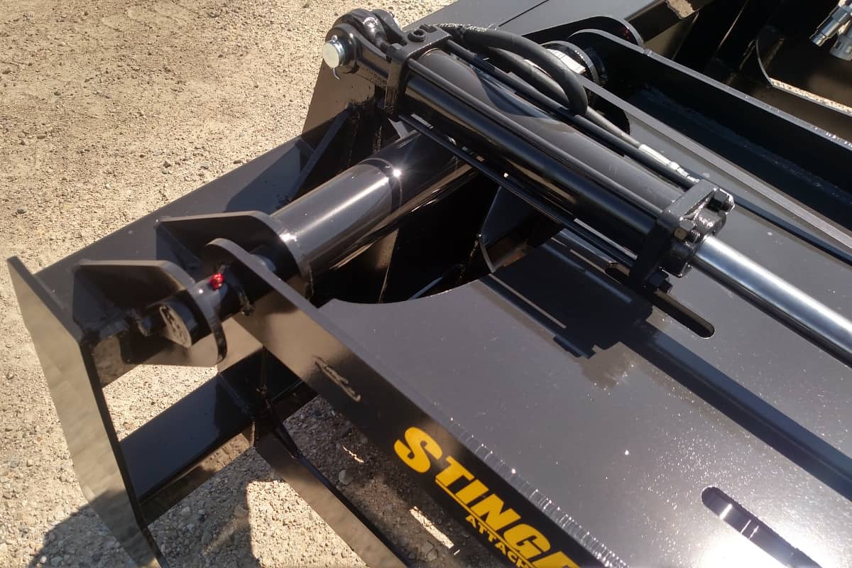 Skid Steer Root Grapple Bucket for Sale Stinger Attachments