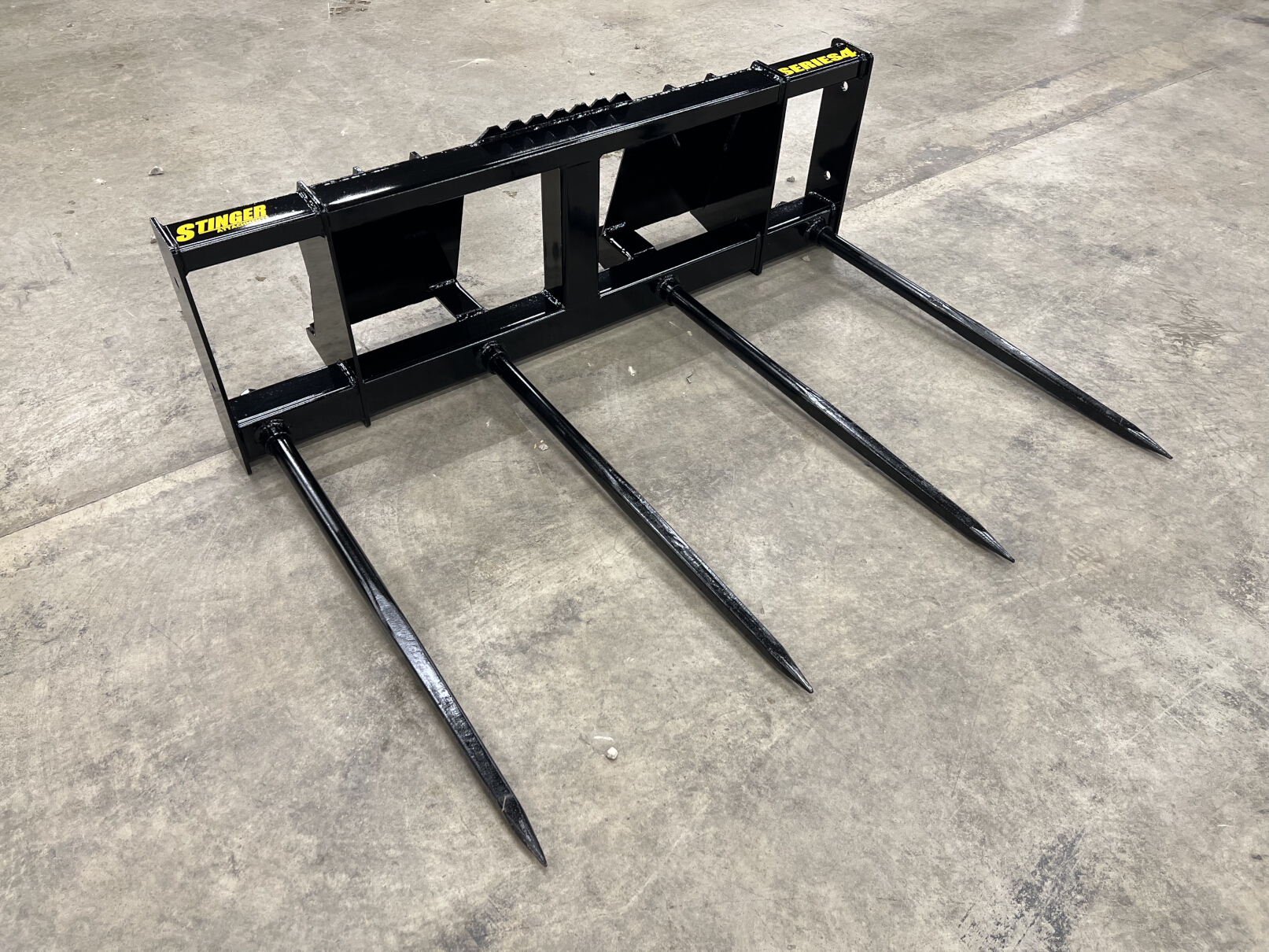 Tractor Bale Spear Series 4 Stinger Attachments