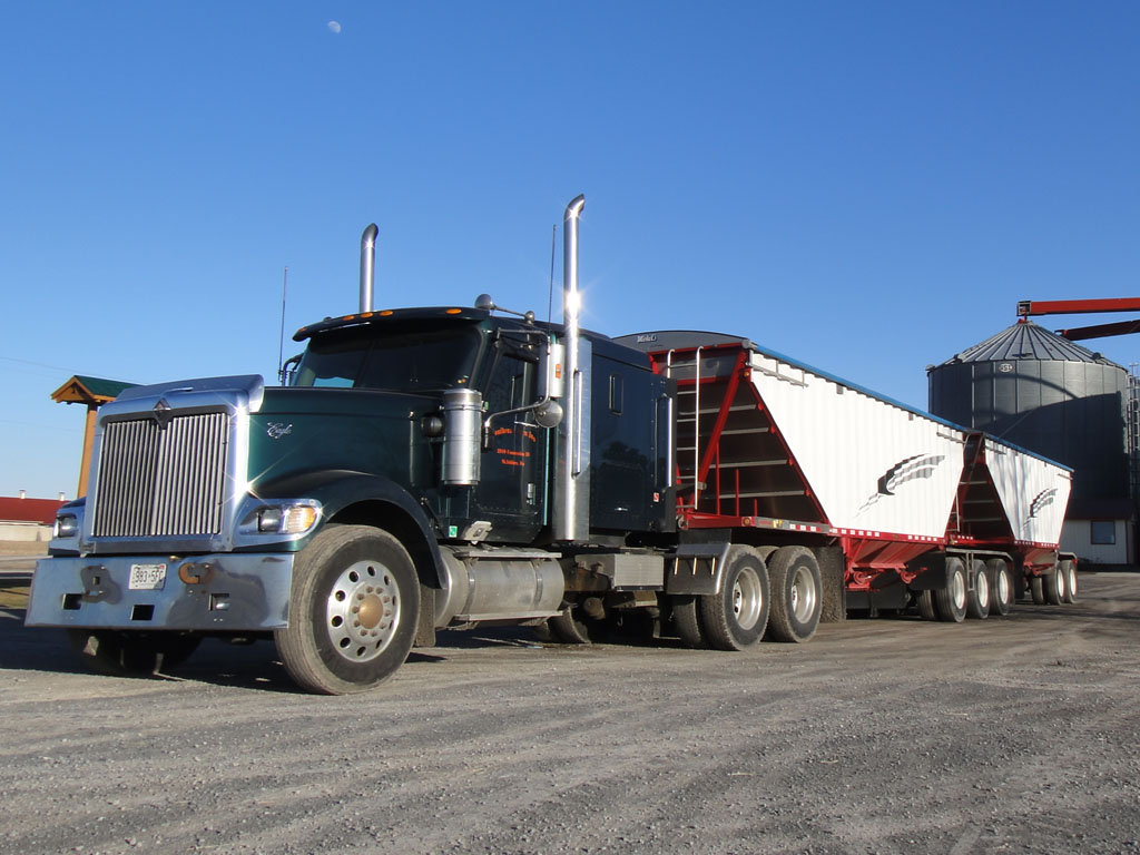 Job Offer AZ Truck Driver Soni Brand Farm & StIsidore Storage Ltd.