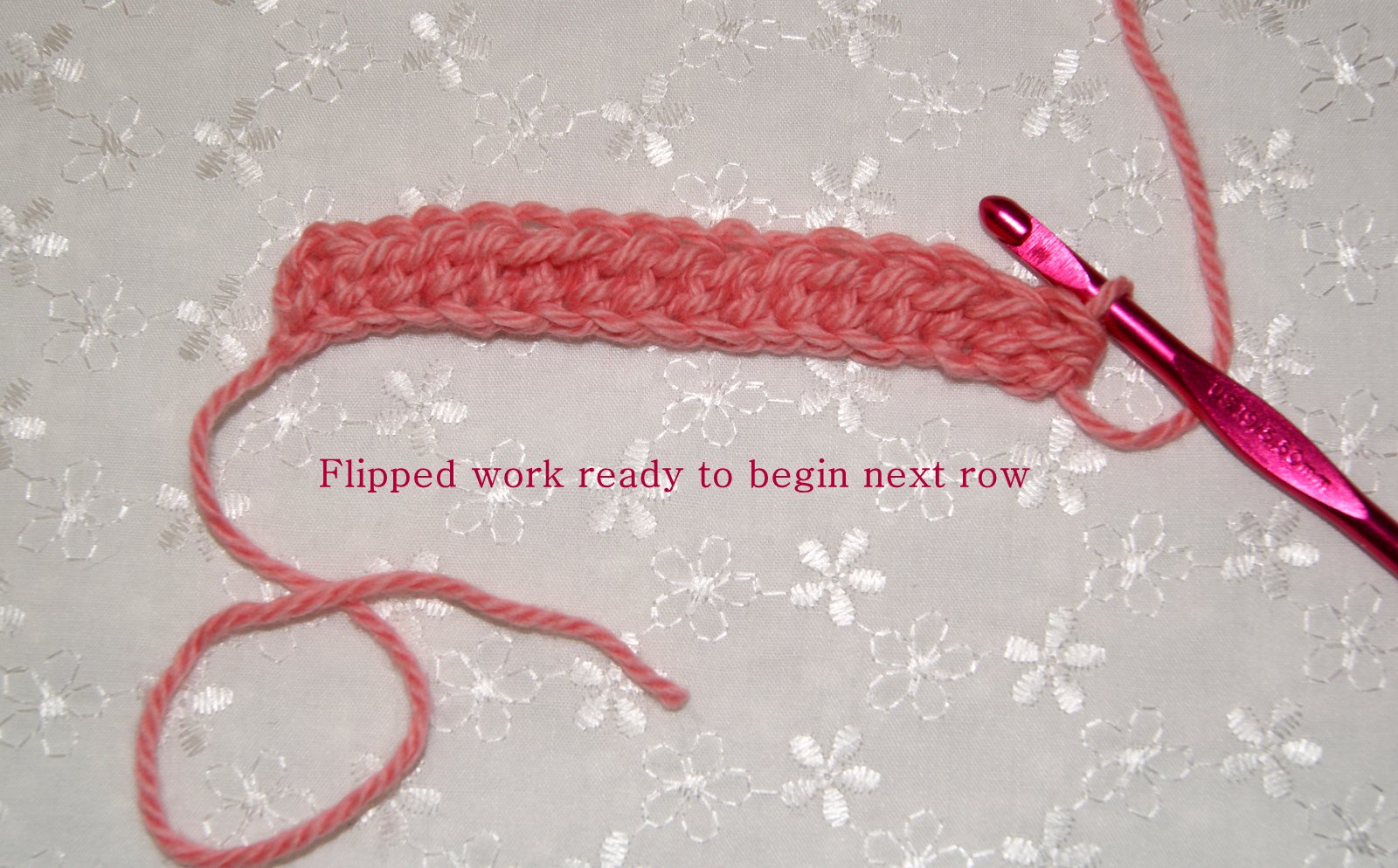 HDC or DC chainless foundation tutorial Stitch4eveR