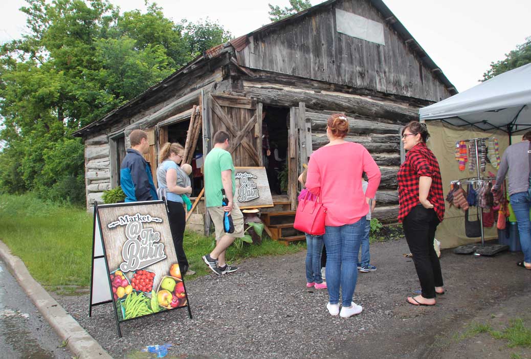 PHOTOS Opening day for Market at the Barn Stittsville Central