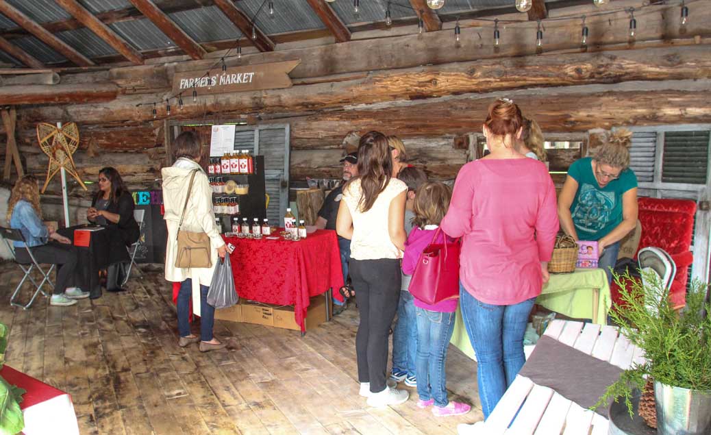 PHOTOS Opening day for Market at the Barn Stittsville Central
