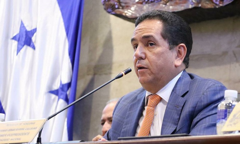 https://stnhn.com/wp-content/uploads/2021/05/ANTONIO-RIVERA-CALLEJAS.jpg
