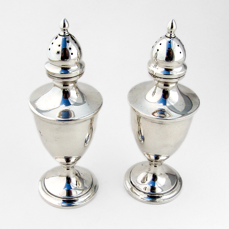 Calvert Salt and Pepper Shakers Old Maryland Plain Sterling Silver Kirk
